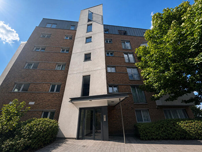 1 Bedroom Apartment To Rent In Butts, CV1