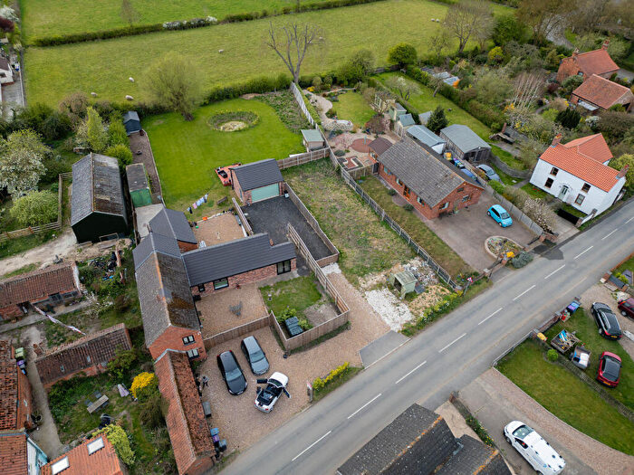 3 Bedroom Detached House For Sale In Brigg Road, South Kelsey, LN7