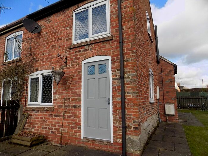 2 Bedroom Property To Rent In Buxton Road, Ashbourne, Derbyshire, DE6