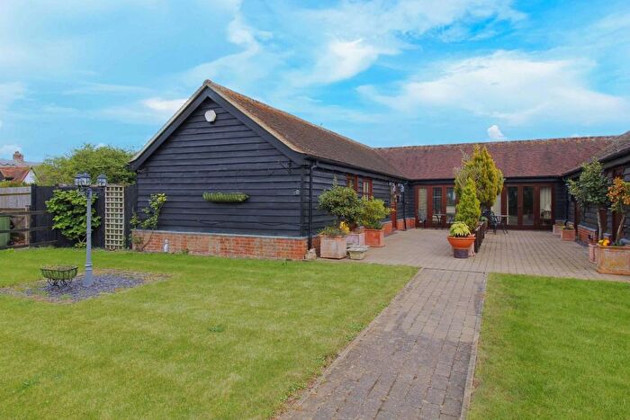 2 Bedroom Semi-Detached Bungalow For Sale In Park Road, Moggerhanger, MK44