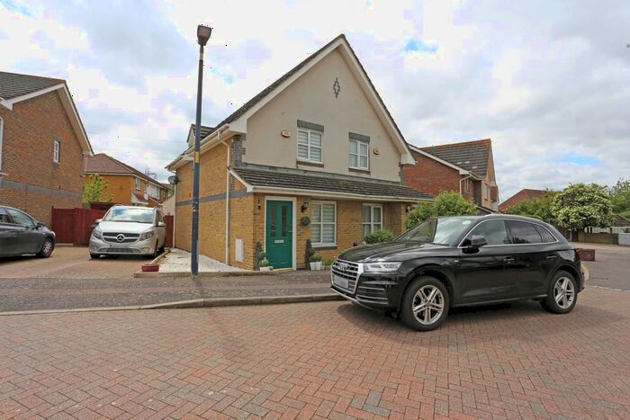 2 Bedroom Semi-Detached House To Rent In Atlantis Close, Barking, IG11