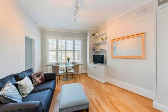 2 Bedroom Flat To Rent In Gloucester Place, Marylebone, London, NW1