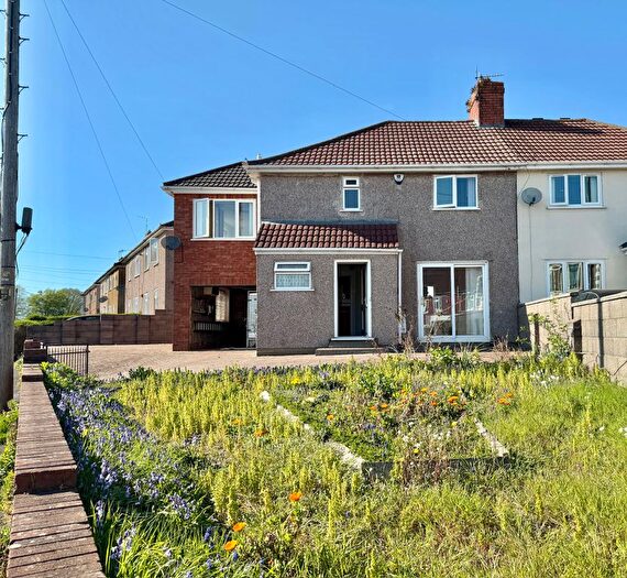 4 Bedroom Semi-Detached House To Rent In Lulsgate Road, Bristol, BS13