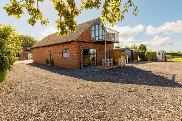 1 Bedroom Flat To Rent In The Stables, Chidham Lane, Chidham, PO18