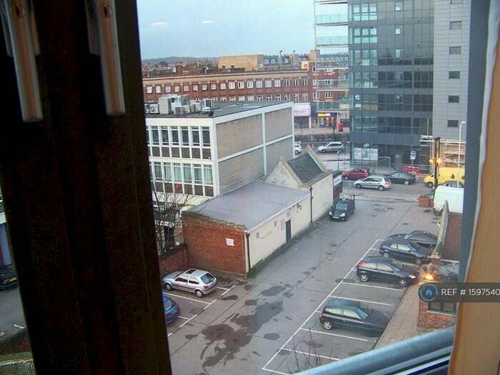 Studio To Rent In Bramley Crescent, Ilford, IG2