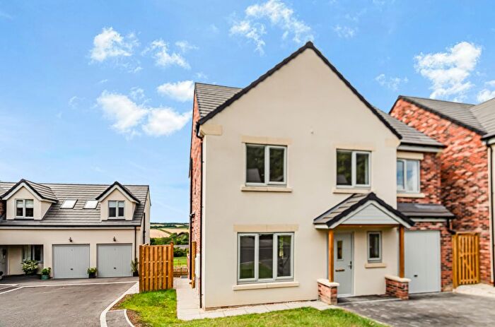 5 Bedroom Detached House For Sale In Rectory Grove, Duckmanton, Chesterfield, S44