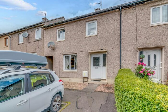 3 Bedroom Terraced House For Sale In Canmore Terrace, Wellwood, Dunfermline, KY12