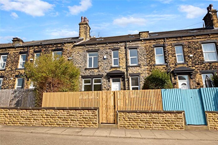 3 Bedroom Terraced House To Rent In Rosemont Place, Leeds, West Yorkshire, LS13