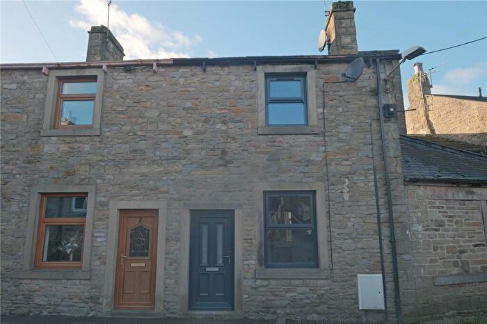 2 Bedroom Terraced House To Rent In Commercial Street, Barnoldswick, Lancashire, BB18