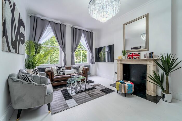 2 Bedroom Flat To Rent In Cornwall Gardens, London, SW7