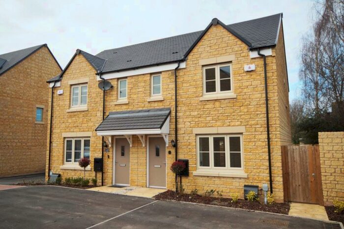 3 Bedroom House To Rent In Gotherington, GL52