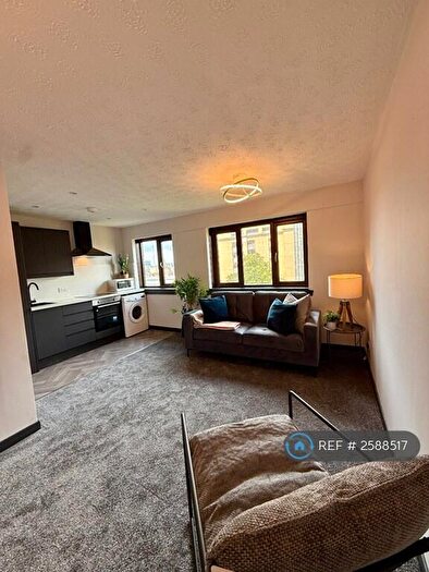 2 Bedroom Flat To Rent In Hanover Court, Glasgow, G1