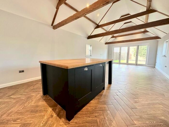 2 Bedroom Detached Bungalow For Sale In Manor Farm Barns, Wells Road, Healing, DN41