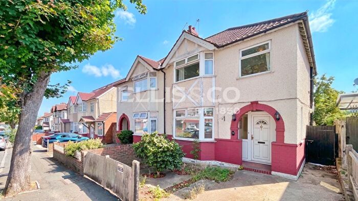 3 Bedroom Semi-detached House For Sale In Locarno Road, Greenford, UB6