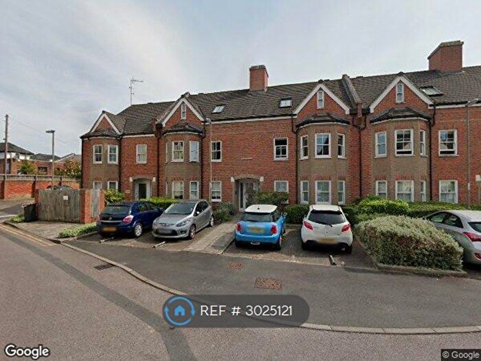 1 Bedroom Flat To Rent In Edward House, Guildford, GU1