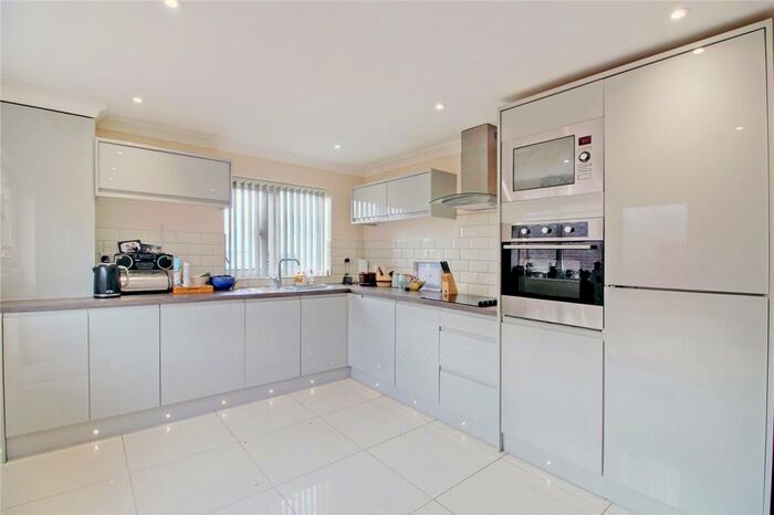 2 Bedroom Bungalow For Sale In Bligh Close, Framingham Earl, Norwich, Norfolk, NR14