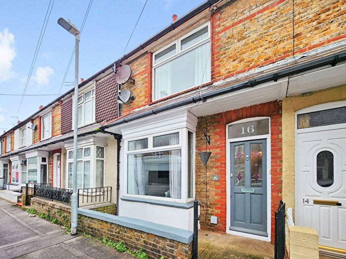 2 Bedroom Terraced House For Sale In Telham Avenue, Ramsgate, CT12