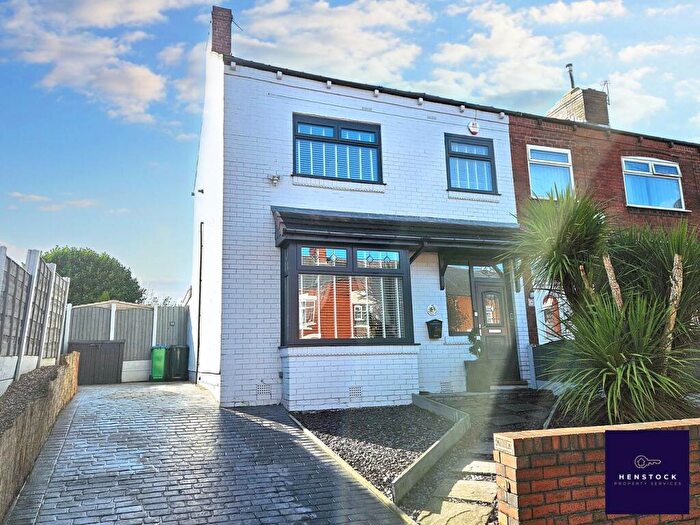 3 Bedroom Semi Detached House For Sale In Kenyon Lane, Middleton, Manchester, M24