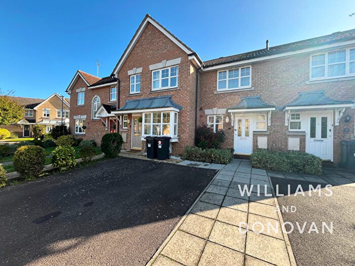 2 Bedroom Terraced House To Rent In Grosvenor Road, Rayleigh, SS6