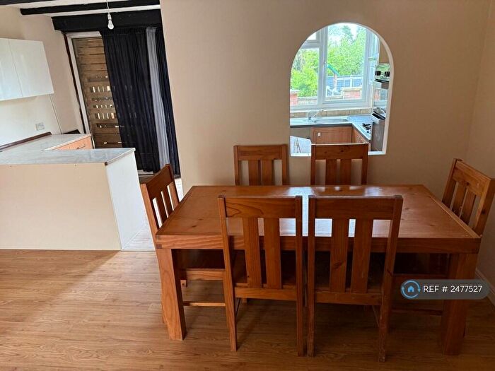 3 Bedroom Terraced House To Rent In Newbury Avenue, Enfield, EN3