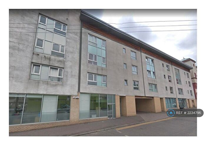 2 Bedroom Flat To Rent In Dunblane Street, Glasgow, G4