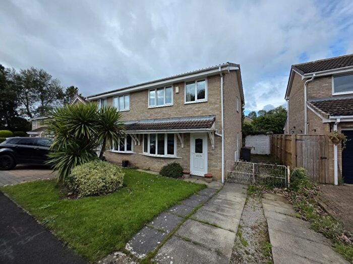 3 Bedroom Semi-detached House For Sale In Bedale Hunt, Newton Aycliffe, County Durham, DL5