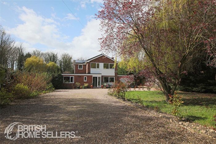 4 Bedroom Detached House For Sale In The Drove, Sleaford, Lincolnshire, NG34