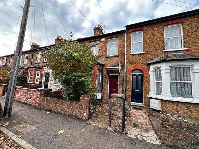 4 Bedroom Terraced House For Sale In Albert Road, Yiewsley, West Drayton, UB7