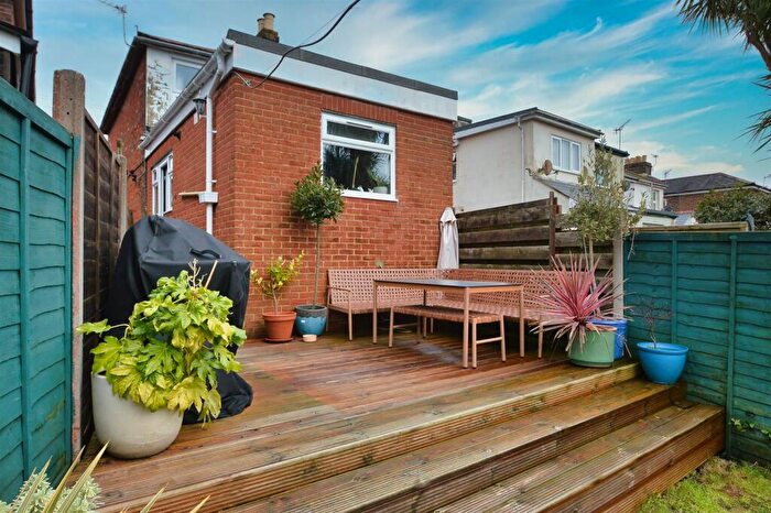 2 Bedroom Semi-Detached House For Sale In Haylands, Ryde, PO33