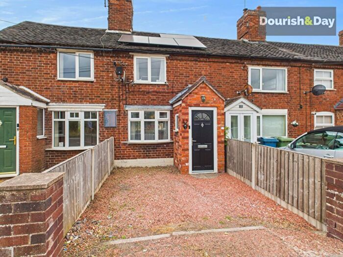2 Bedroom Terraced House For Sale In Pasturefields, Great Haywood, ST18