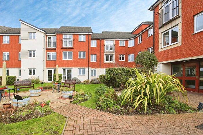 1 Bedroom Apartment For Sale In Hedda Drive, Hampton Hargate, Peterborough, PE7