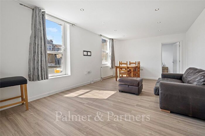 1 Bedroom Flat To Rent In Colne Road, Clacton-On-Sea, Essex, CO15