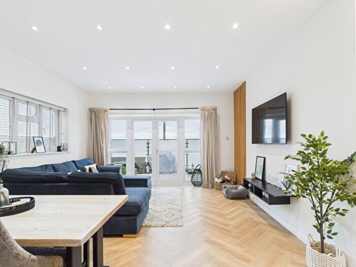 2 Bedroom Duplex For Sale In Elmer Road, Elmer, West Sussex, PO22