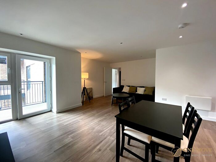 1 Bedroom Flat To Rent In Beaufort Square, Fairbank House, NW9