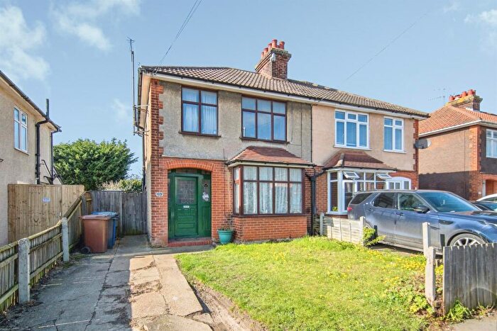 3 Bedroom Semi Detached House For Sale In Brunswick Road, Ipswich, IP4