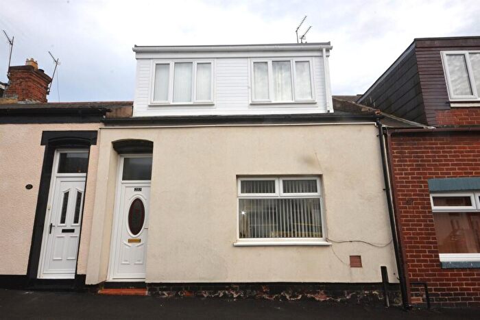 3 Bedroom Cottage For Sale In Darwin Street, Southwick, SR5