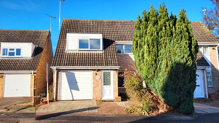 3 Bedroom Semi Detached House For Sale In Tollgate, Bretton, Peterborough, PE3