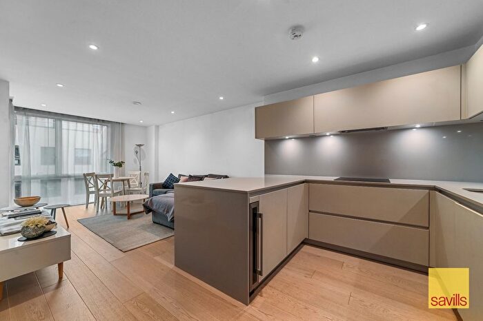 1 Bedroom Flat For Sale In Brandon House, Hilary Mews, London, SE1