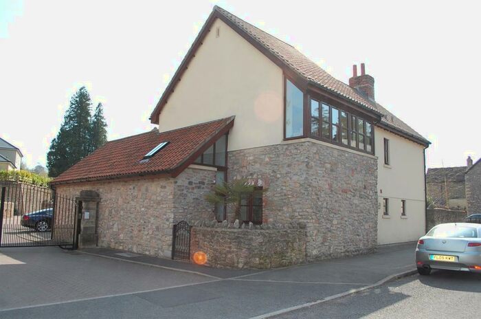 5 Bedroom Detached House To Rent In High Street, Oakhill, Radstock, BA3