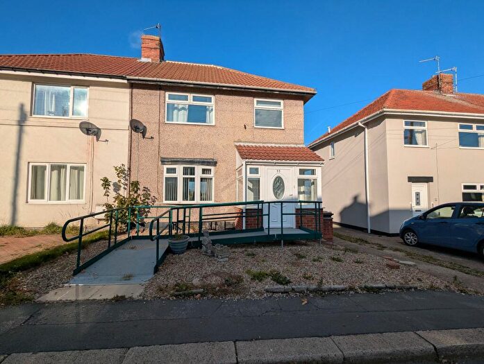 3 Bedroom Semi-Detached House For Sale In Cook Avenue, Bearpark, DH7
