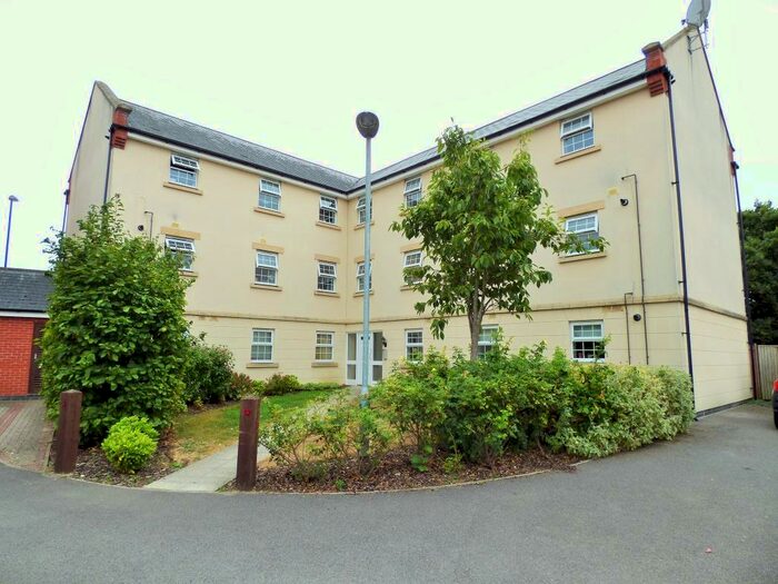 2 Bedroom Flat To Rent In Deneb Drive, Oakhurst, Swindon, SN25