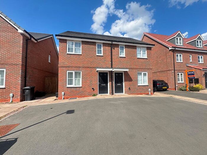 2 Bedroom House To Rent In Swift Avenue Dudley, DY4