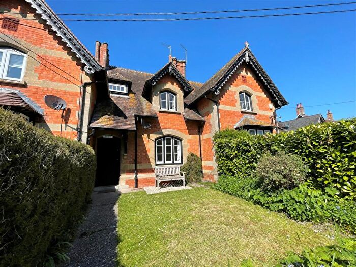 2 Bedroom Terraced House For Sale In Iwerne Minster, DT11