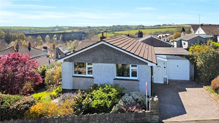 2 Bedroom Bungalow For Sale In Allen Vale, Liskeard, Cornwall, PL14