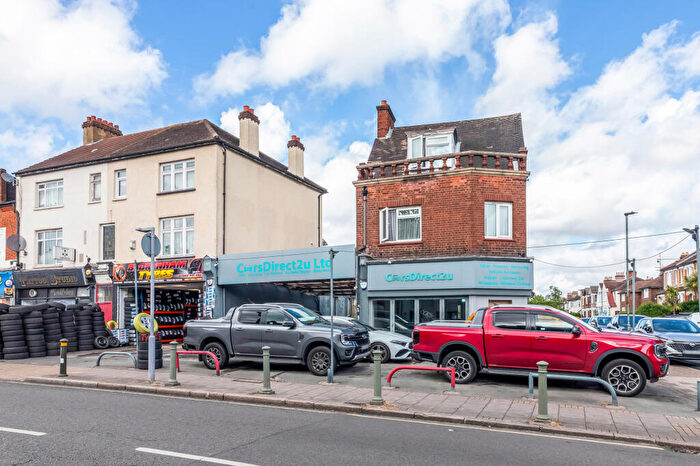 House For Sale In Elmers End Road, Beckenham, Kent, BR3