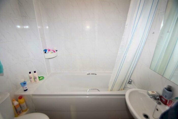 1 Bedroom Apartment To Rent In Harrison Road, Swaythling, SO17