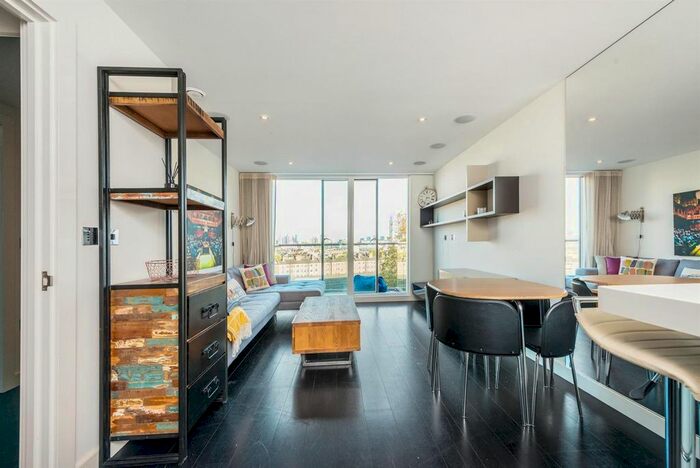 1 Bedroom Flat To Rent In Caro Point, Grosvenor Waterside, Gatliff Road, SW1W