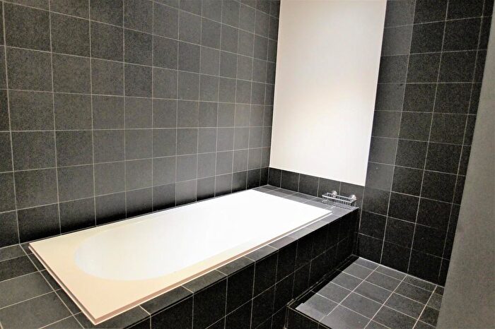 2 Bedroom Apartment For Sale In The Edge, Clowes Street, Salford, M3