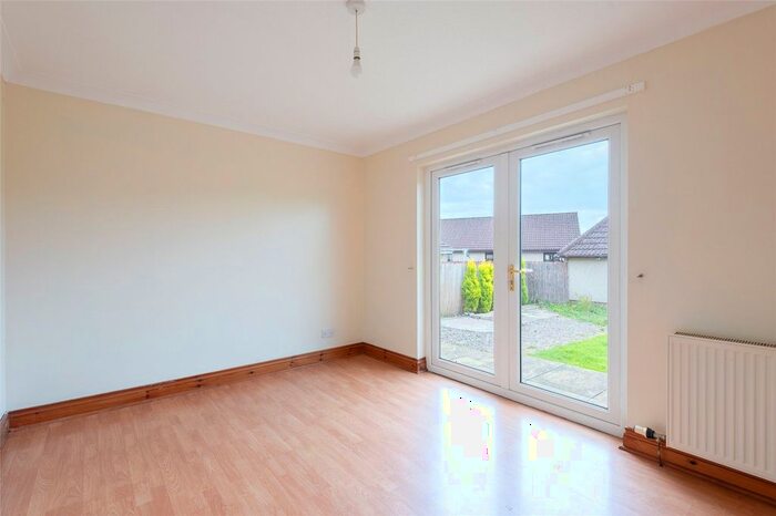 3 Bedroom Bungalow For Sale In Hutton Browne Grove, Kennoway, Leven, Fife, KY8