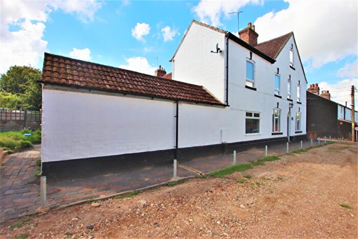 4 Bedroom End Of Terrace House To Rent In Lichfield Street, Fakenham, NR21
